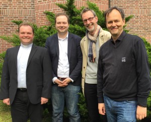 Von links: Ludwig Waldmüller, Marco Chwalek, Hans-Werner Lichter, P Bernd Hagenkord (nicht Mitglied des Vorstandes, aber gerne bei den Sitzungen dabei)